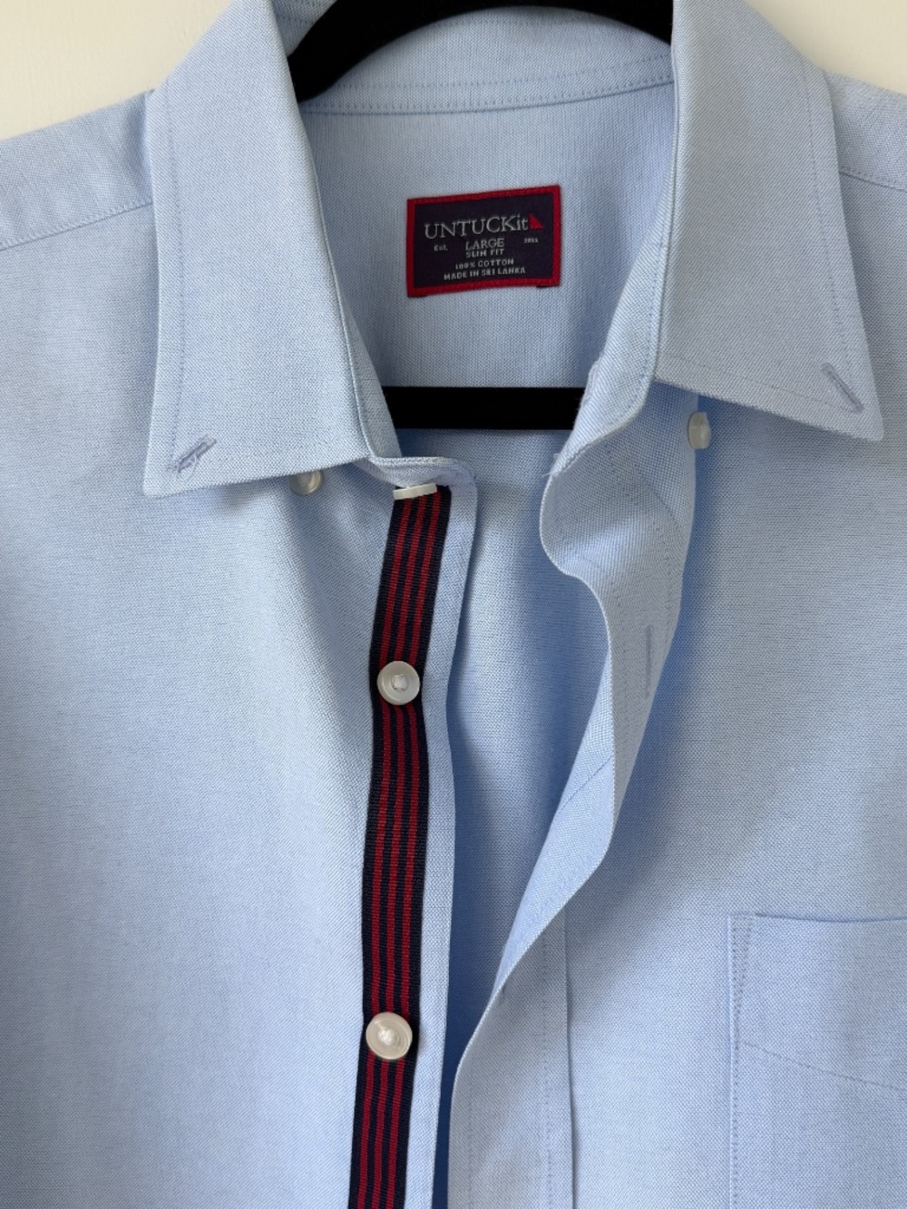 UNTUCKit Slim Fit Long Sleeve Oxford Shirt- Blue / Size Large